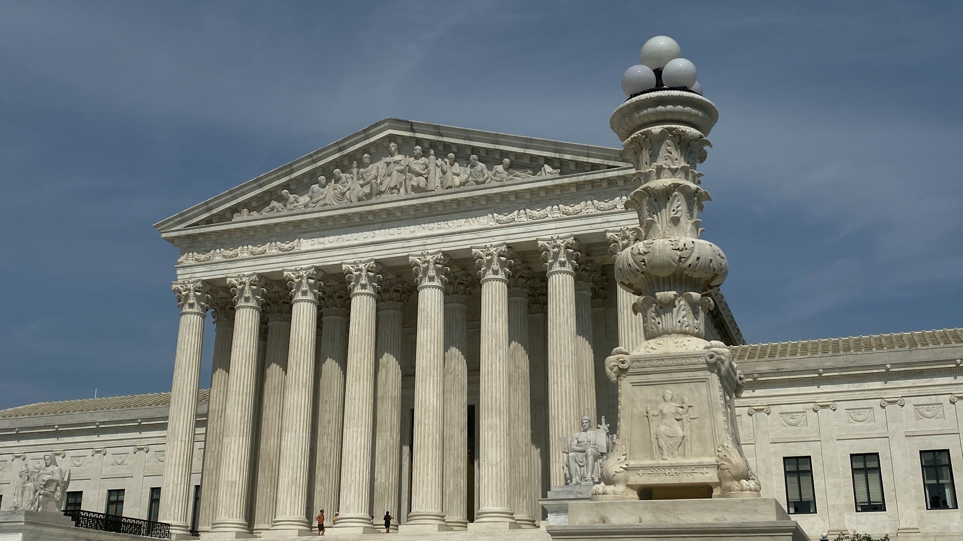 Legal status of prediction markets across jurisdictions and federal regulations